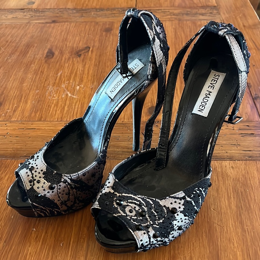 Steve Madden platform stilettos black lace 8.5
